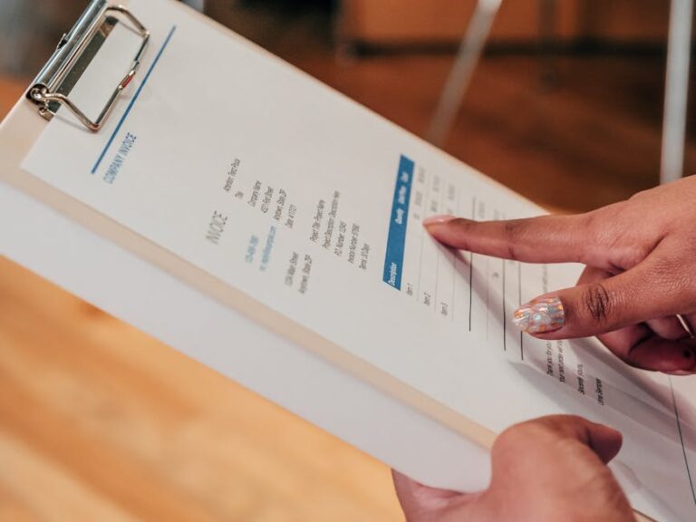 detect fraud invoice