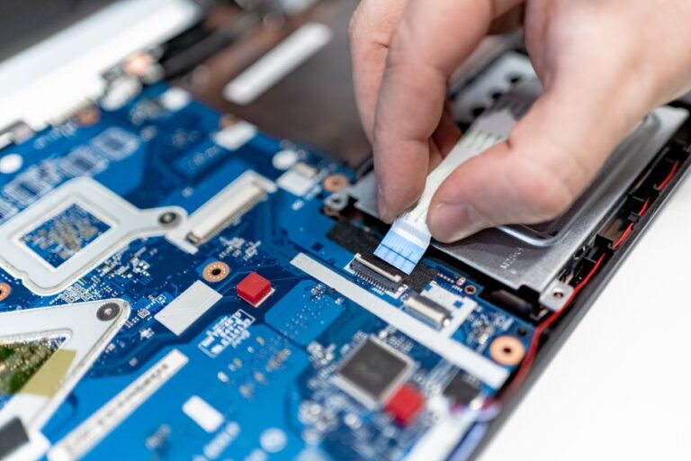 instalador electrónica náutica